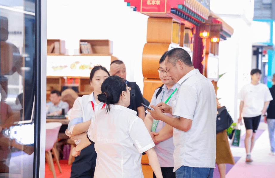 年广州帐篷、睡袋、防潮垫展览会新葡京娱乐城露营神器-2026(图4)