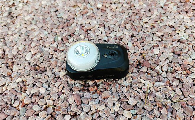 用快拆磁吸头灯：多样照明光影魔法让夜晚更炫美新葡京娱乐场appFenix HL17R多(图6)