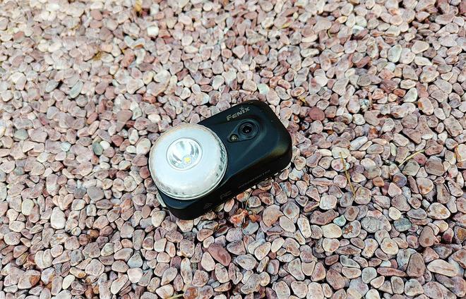 用快拆磁吸头灯：多样照明光影魔法让夜晚更炫美新葡京娱乐场appFenix HL17R多(图11)